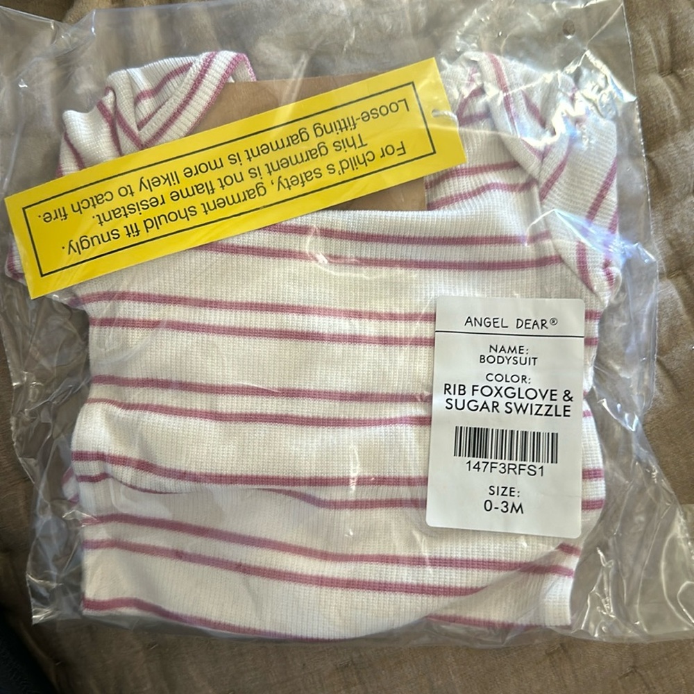 Angel Dear BODYSUIT - RIB FOXGLOVE & SUGAR SWIZZLE - 0-3M